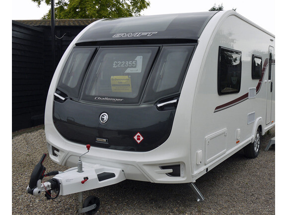 2017 Swift Challenger 590