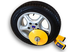 Caravan clearance wheel lock