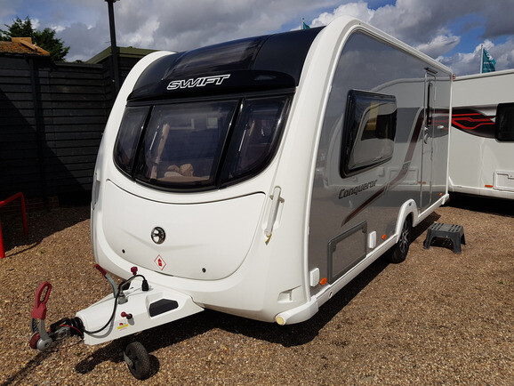 2011 Swift Conqueror 480