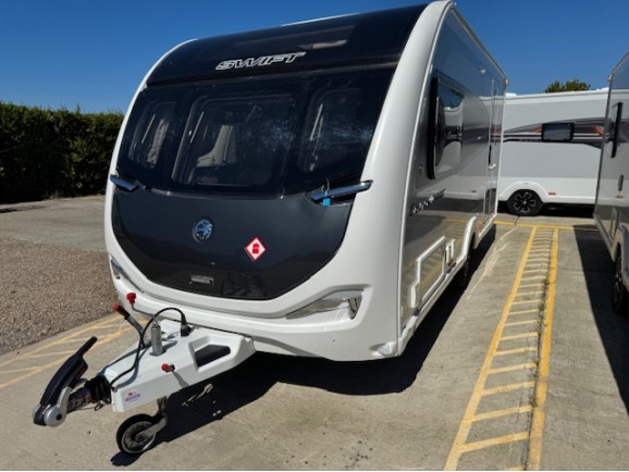 2023 Swift Conqueror 480