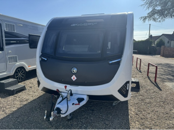 2026 Swift Conqueror 650L Grande
