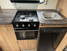 2018 Bailey Pursuit 560/5