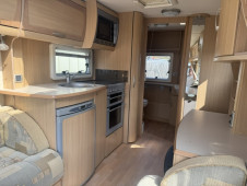2008 Abbey GTS 215