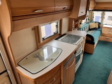 2003 Swift Conqueror 610LUX