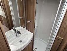 2017 Swift Conqueror 480