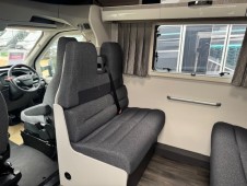 2025 Swift Voyager 475 