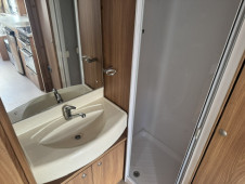 2011 Swift Challenger 530