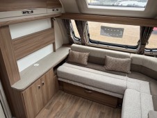 2022 Swift Challenger X 860