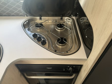 2023 Auto-Trail F72