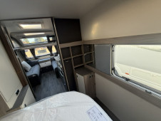 2027 Swift Challenger 580