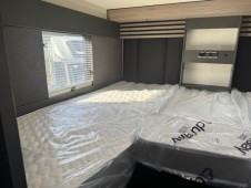 2026 Swift Trekker 584 Auto