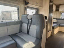 2022 Auto-trail F72