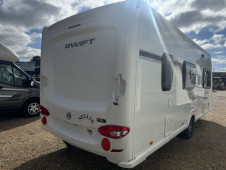 2011 Swift Challenger 530