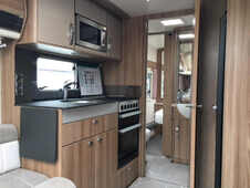 2018 Swift Conqueror 560