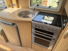 2008 Abbey GTS 215