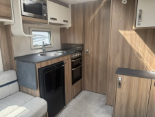 2022 Swift Accord 560 Silver Addition