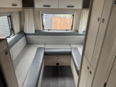 2023 Auto-Trail F72