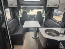 2026 Swift Trekker 594 Auto