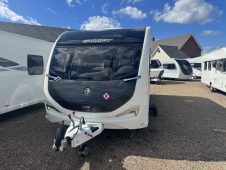 2023 Swift Conqueror 560