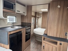 2021 Swift Accord 580