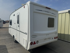 2008 Abbey GTS 215