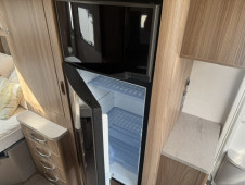 2015 Swift Conqueror 645