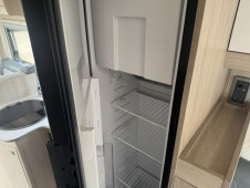 2023 Auto-Trail F72