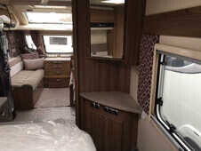 2018 Swift Conqueror 580