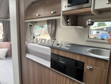 2021 Swift Vogue 590/6TD