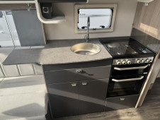 2027 Swift Challenger 580 Grande
