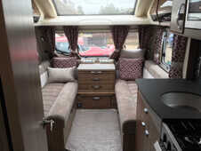 2018 Swift Conqueror 560