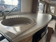 2011 Swift Challenger 530