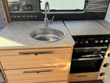 2022 Bailey Unicorn Cabrera