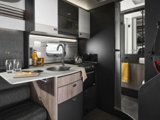 2027 Swift Trekker 594