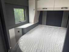 2026 Swift Trekker 594 Auto
