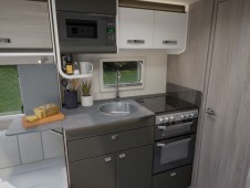 2026 Swift Challenger 560