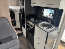 2025 Swift Voyager 485