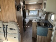 2020 Swift Escape 674