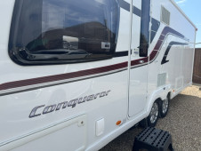 2015 Swift Conqueror 645