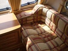 2000 Coachman Laser 590.4