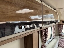 2017 Swift Conqueror 480