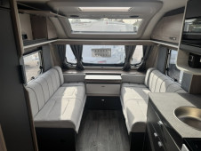 2027 Swift Challenger 580 Grande