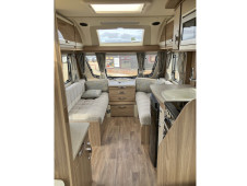 2015 Swift Challenger 565