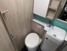 2023 Auto-Trail F72