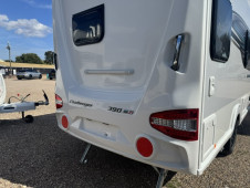 2027 Swift Challenger 390 Compact