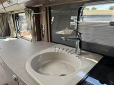 2015 Swift Conqueror 645