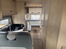 2023 Auto-Trail F72