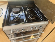 2008 Abbey GTS 215
